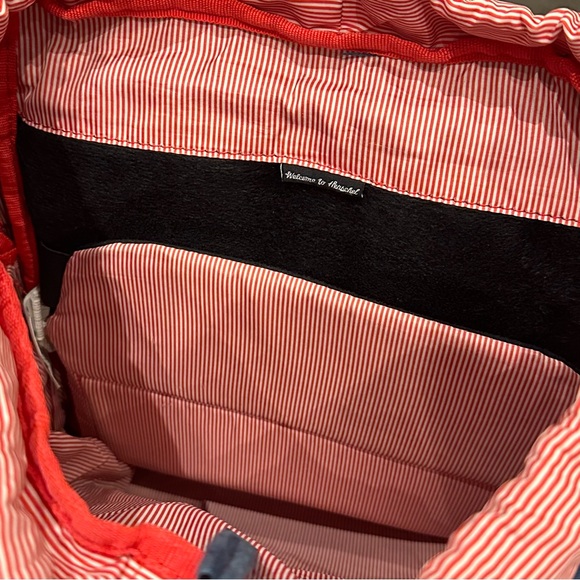 Herschel backpack - Picture 6 of 8